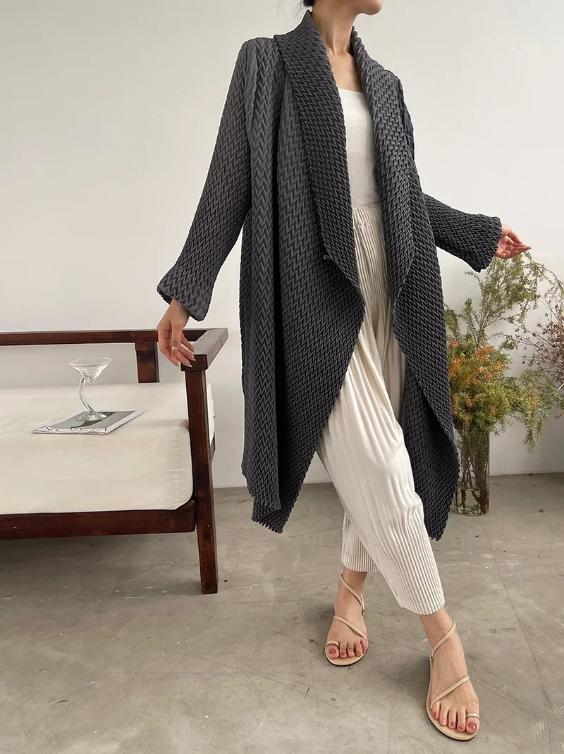 Fold Miyake These 2024 Spring New Small Stroke All-matching Temperament Coat Long Sleeve Solid Color Medium Long Trench Coat