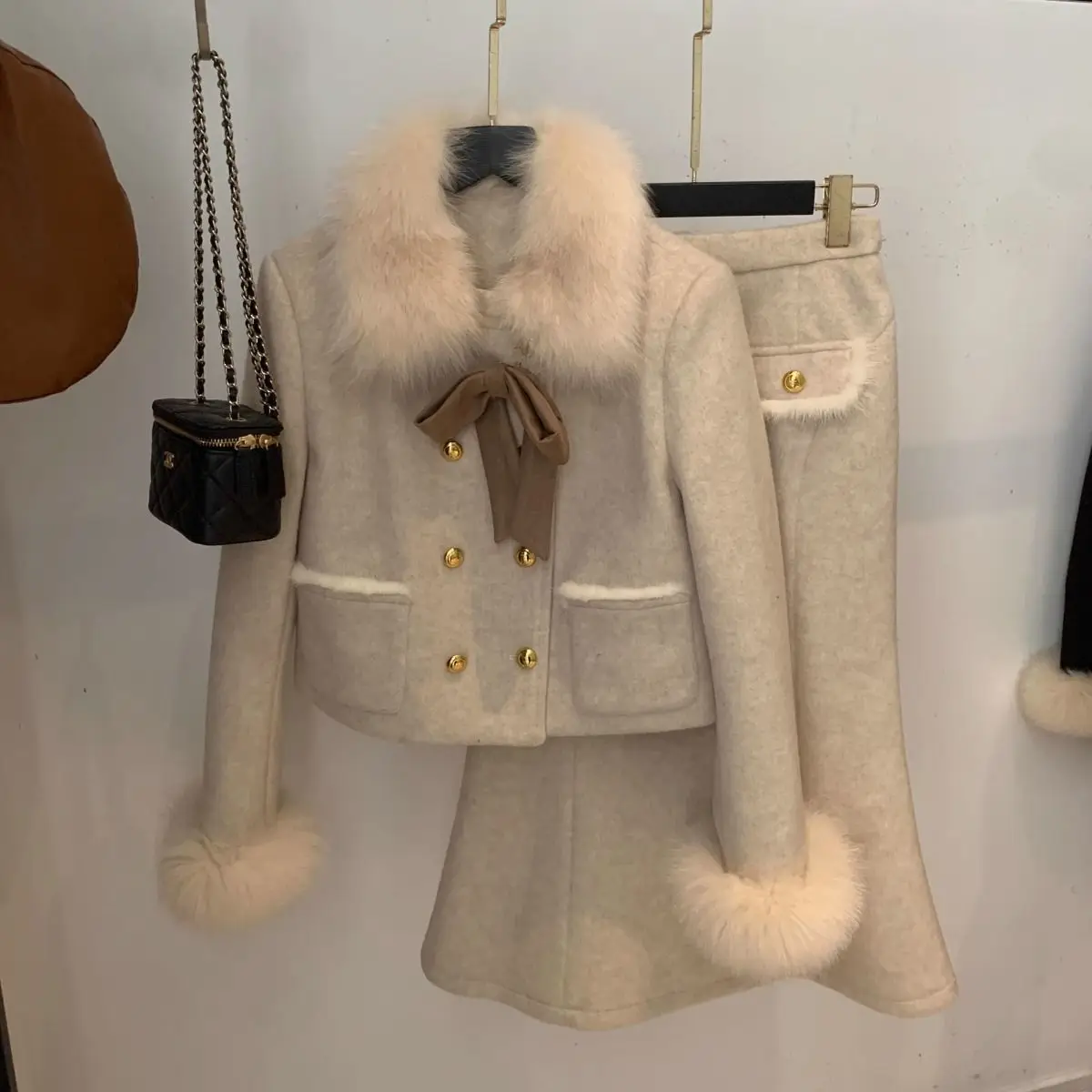 2025Winter 2-Piece Set Thickened Drama Luxury Main Character Clothing Set Small Fragrance Style Half-length Skirt костюм