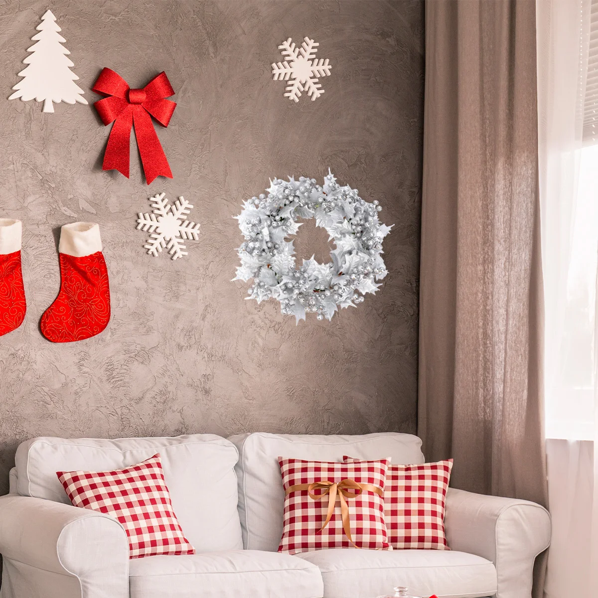 

1Pcs Three Branch Christmas Garland Artificial Berries Lifelike Decoration Hanging Wreath for Door Wall Room Fireplace