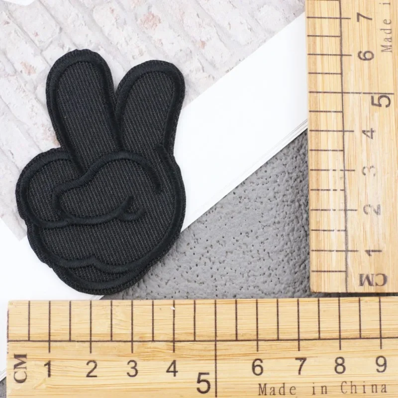 

Черная твиловая нашивка-стикер с компьютерной вышивкой, нашивка-аппликация в виде пентаграммы с алмазным узором для мальчиков, термоаппликация на ткань