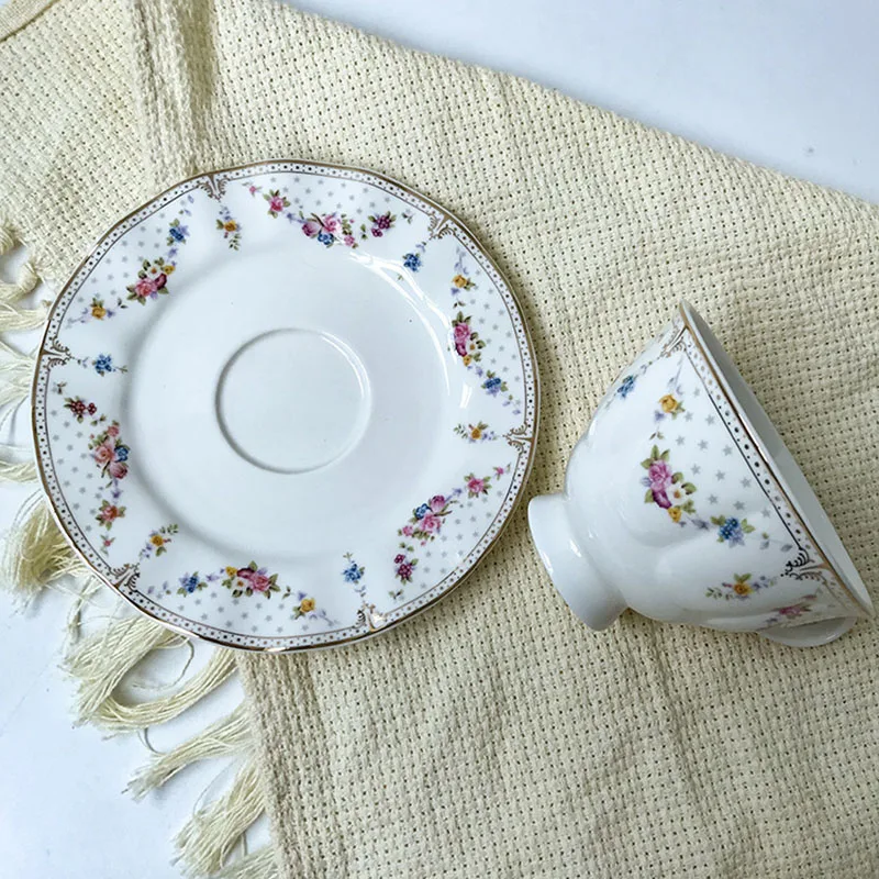 Creative Ceramic Plate Hand Painted Lace Living Room Fruit Salad Plates Afternoon Tea Coffee Cup and Saucer Set Kitchen Cutlery