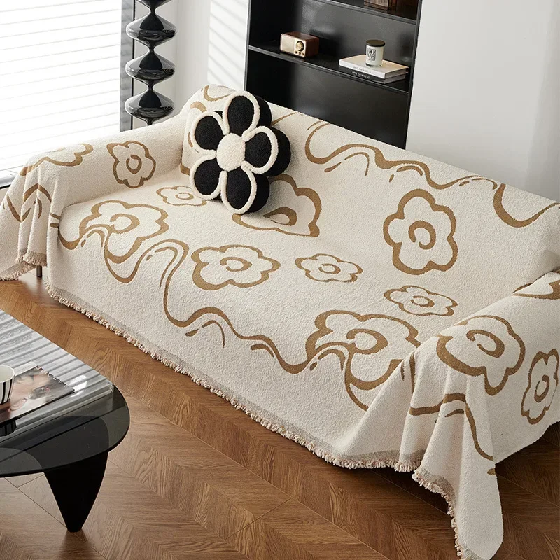 Half Edge Velvet Sofa Towel New Flower Shaped Cover  Multifunctional Universal Anti Slip Cover One Piece Simple Cushion Blanket