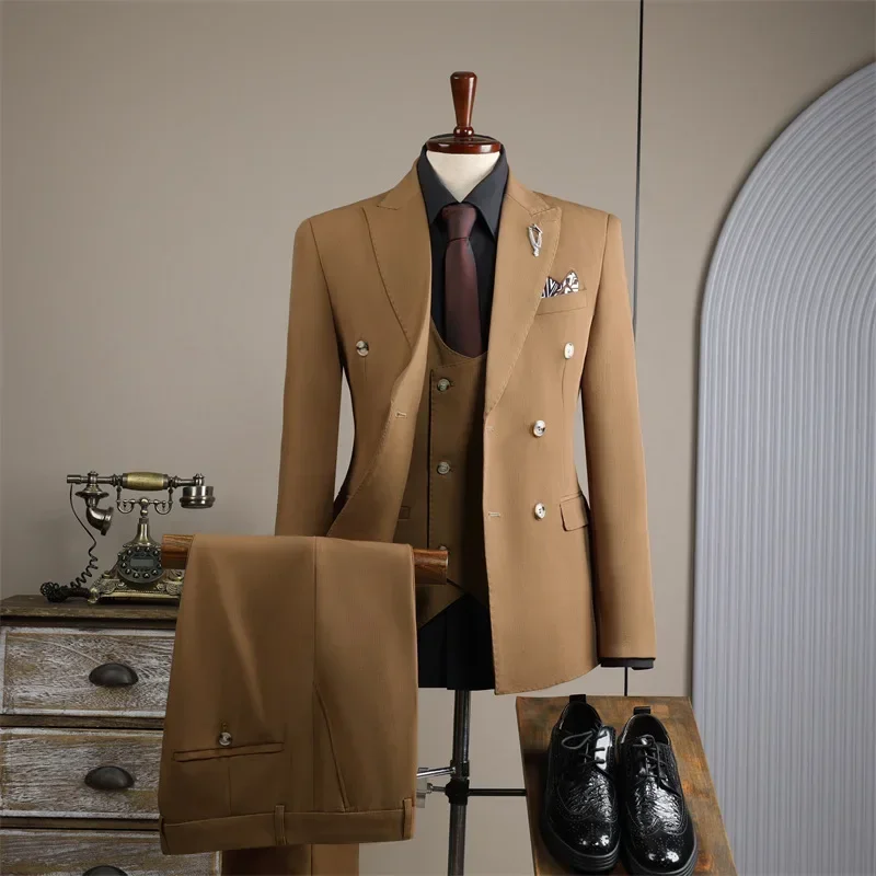 NT269  Double Coffee Color Suit Men Business Groom Wedding Dress Best Man Business Slim Blazer