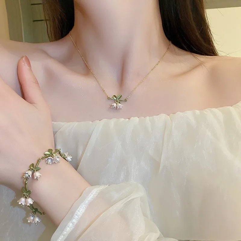 أقراط زنبق الوادي الأبيض + سوار + قلادة ~ أقراط ربيع موري الخالدة للغاية، مشابك أذن، عظمة الترقوة للفتيات #2