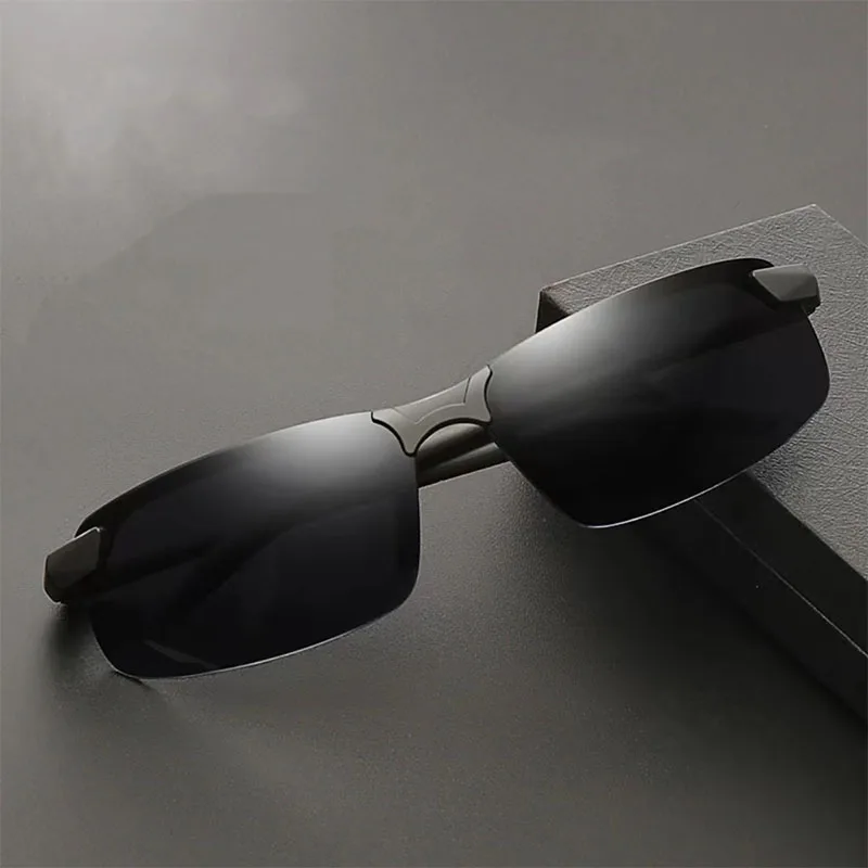 New Photochromic Sunglasses Men Polarized Driving Chameleon Glasses Male UV400 Sun Glasses Day Night Vision Driver\'s Eyewear