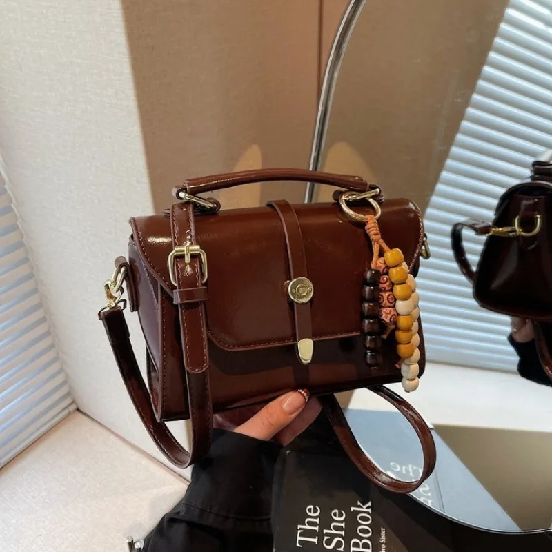 

Graceful Diaper Bag Crossbody Mom Business Trip Baby Care Exquisite Stylish Glamorous Timeless Versatile Practical Organized