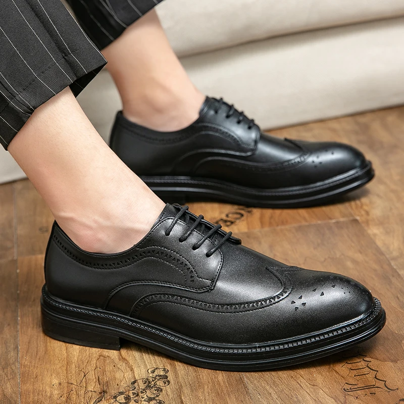 

New Men's Breathable Leather Shoes Black Soft Leather Soft Bottom Spring/ Autumn Best Men's Business Formal Wear Casual Shoes