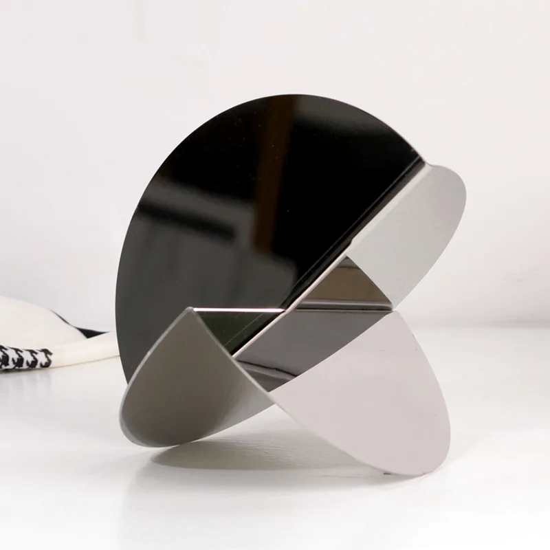 

Nordic light luxury geometric irregular circular ornament model room hotel study living room entrance desktop decoration