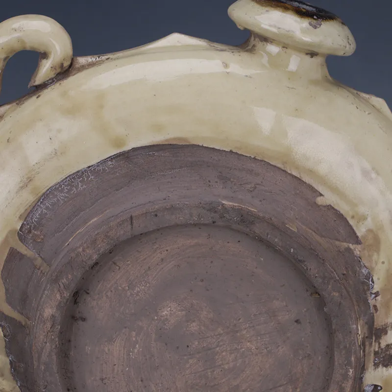 Chinese Song Dynasty Style Cizhou Kiln White Glaze Carved Floral Moon Flask Home Decor Collection