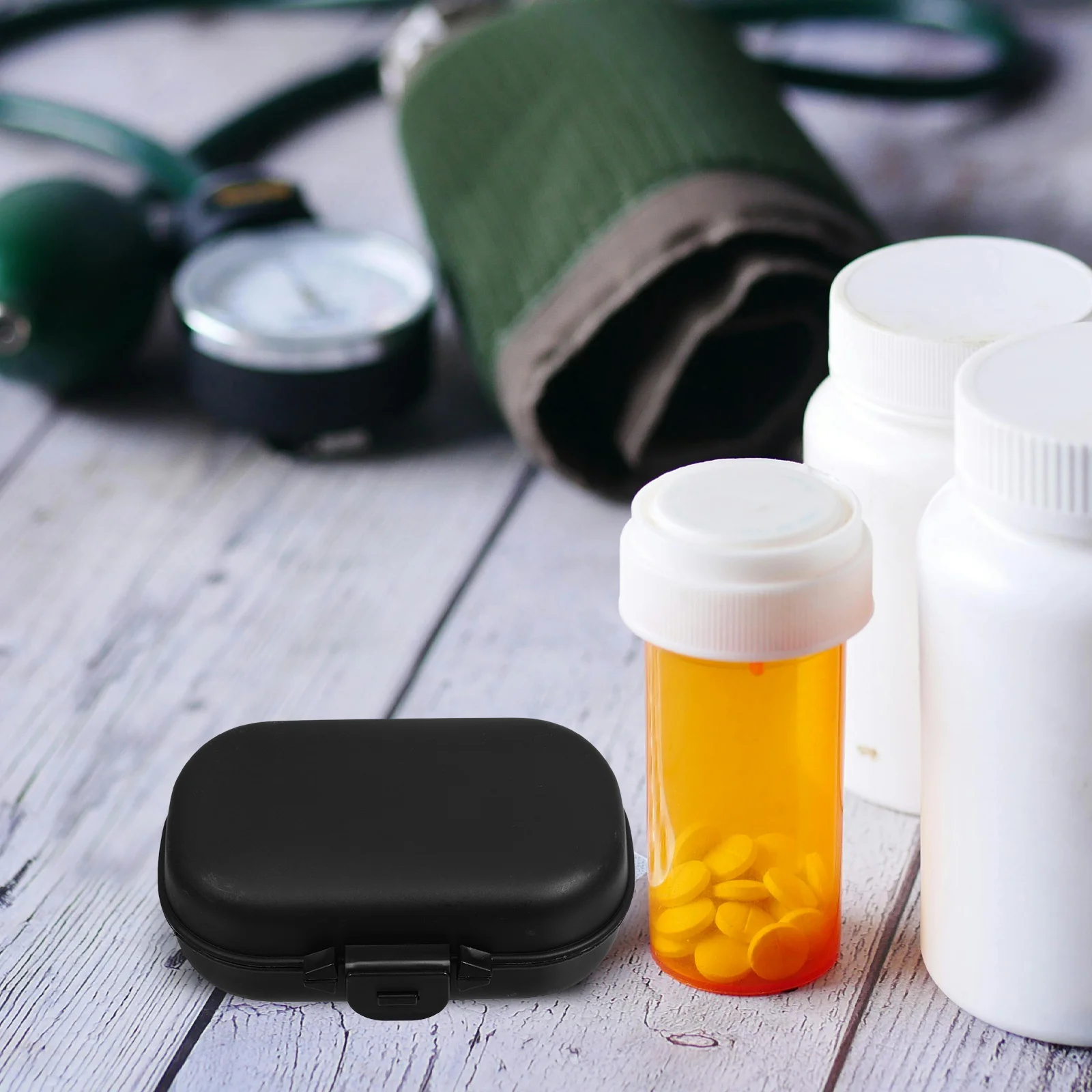 

Folding Reading Glasses Case Portable Medicine Organizer Aesthetic Pill Case Travel Eyeglass Holder Stylish for Men Women