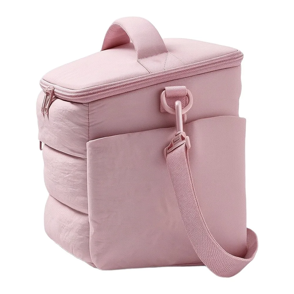 Thermal lunch bag with practical design features for picnics beach trips commuting school lunches and events Thermal