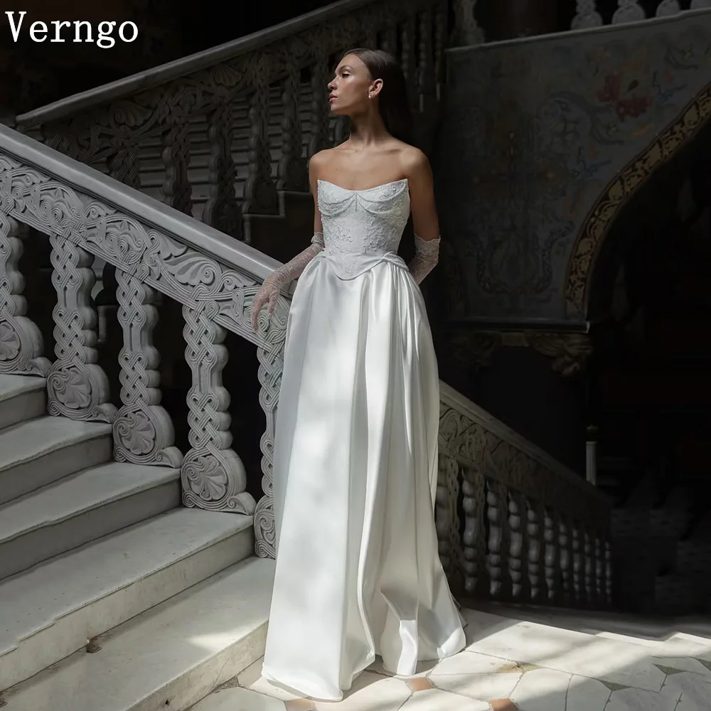 

Verngo Lace Appliques Wedding Dress Strapless A Line Side Slit Bride Dress Elegant Lace Up Bridal Gowns Customized