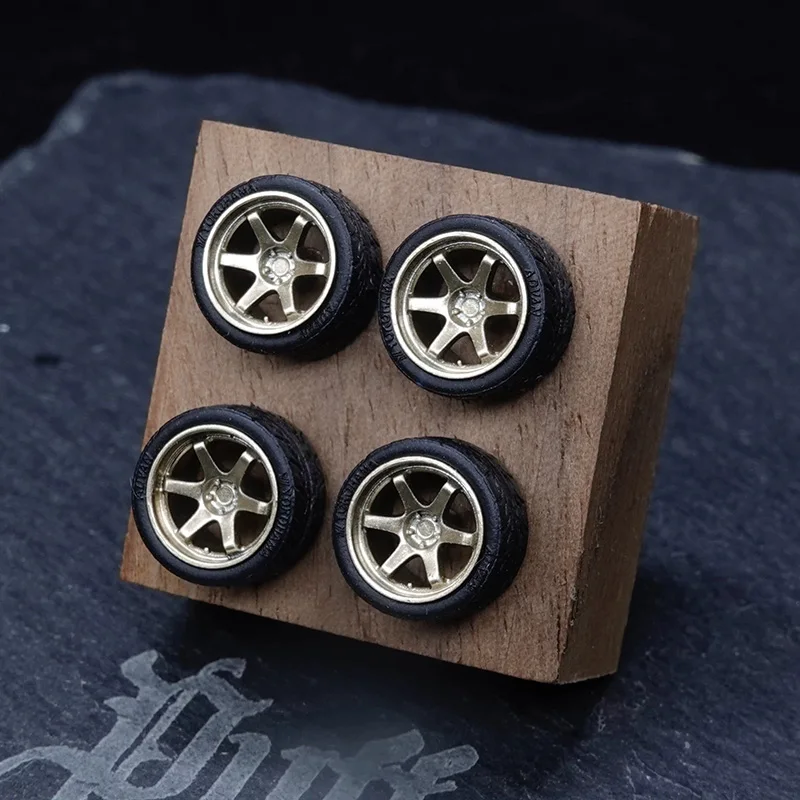 PuffStudio 1/64 Scale Wheel Hub RAYS-TE37V-7.5mm Insertion Axle Hub Resin Model Wheel Modification Toy
