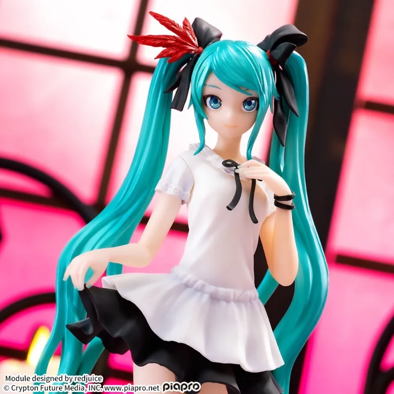 SEGA Original Genuine Vocaloid Singer Hatsune Miku Project Diva Mega 39\'s Luminasta Supreme Ver 18cm Model Toy Figures Gifts