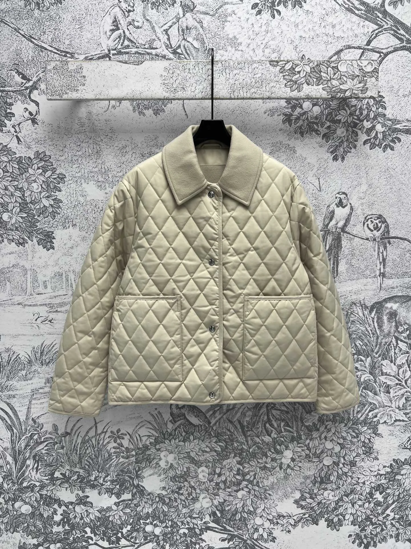 

2024 Autumn New Women's Clothing Versatile diamond shaped quilted cotton jacket jacket 0822