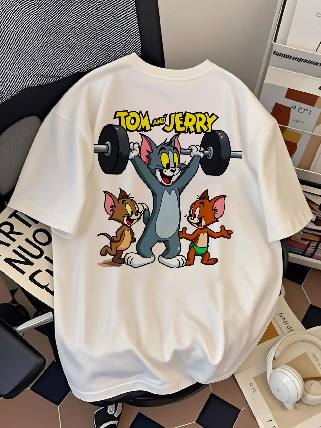 

Miniso Tom and Jerry Graphic Printing Summer Autumn Winter Cotton Men's and Women's T-shirts Short Sleeves