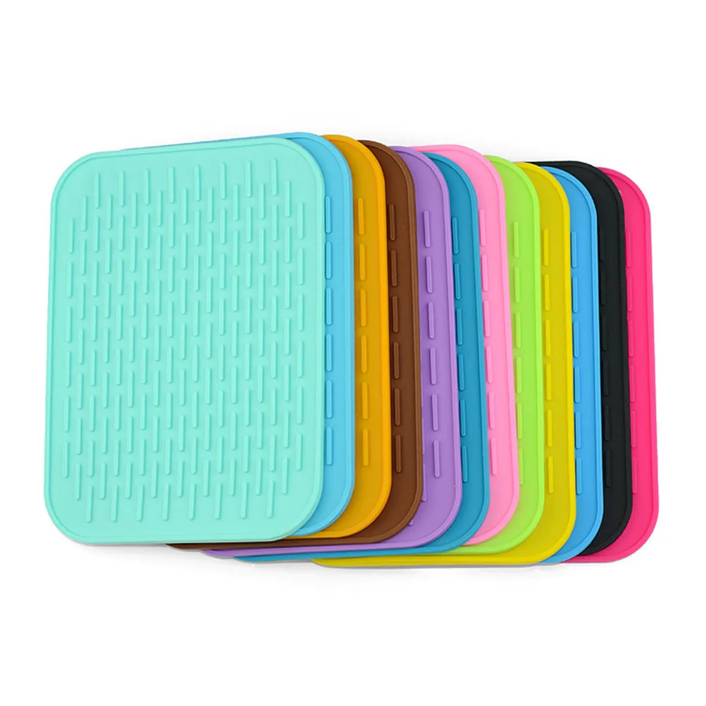 Premium Food Safe Silicone Mat Heat Insulating Flexible Waterproof Anti Skid Surface for Pots Pans Baking Silicone