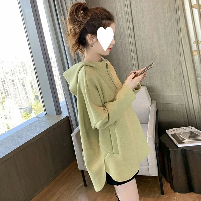 

Cozy Maternity Hoodie Set. The trendy, relaxed two-piece for expectant moms.