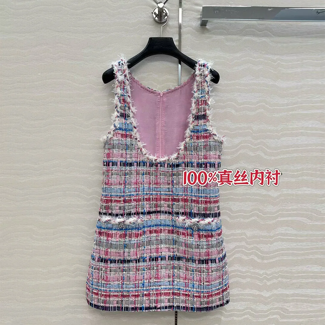 

2025 New Top Quality Silk Liner Tweed Tank Dress Women Pink Blue Plaid Woven U-neck Sleeveless Pockets Tassel Sweet Dresses