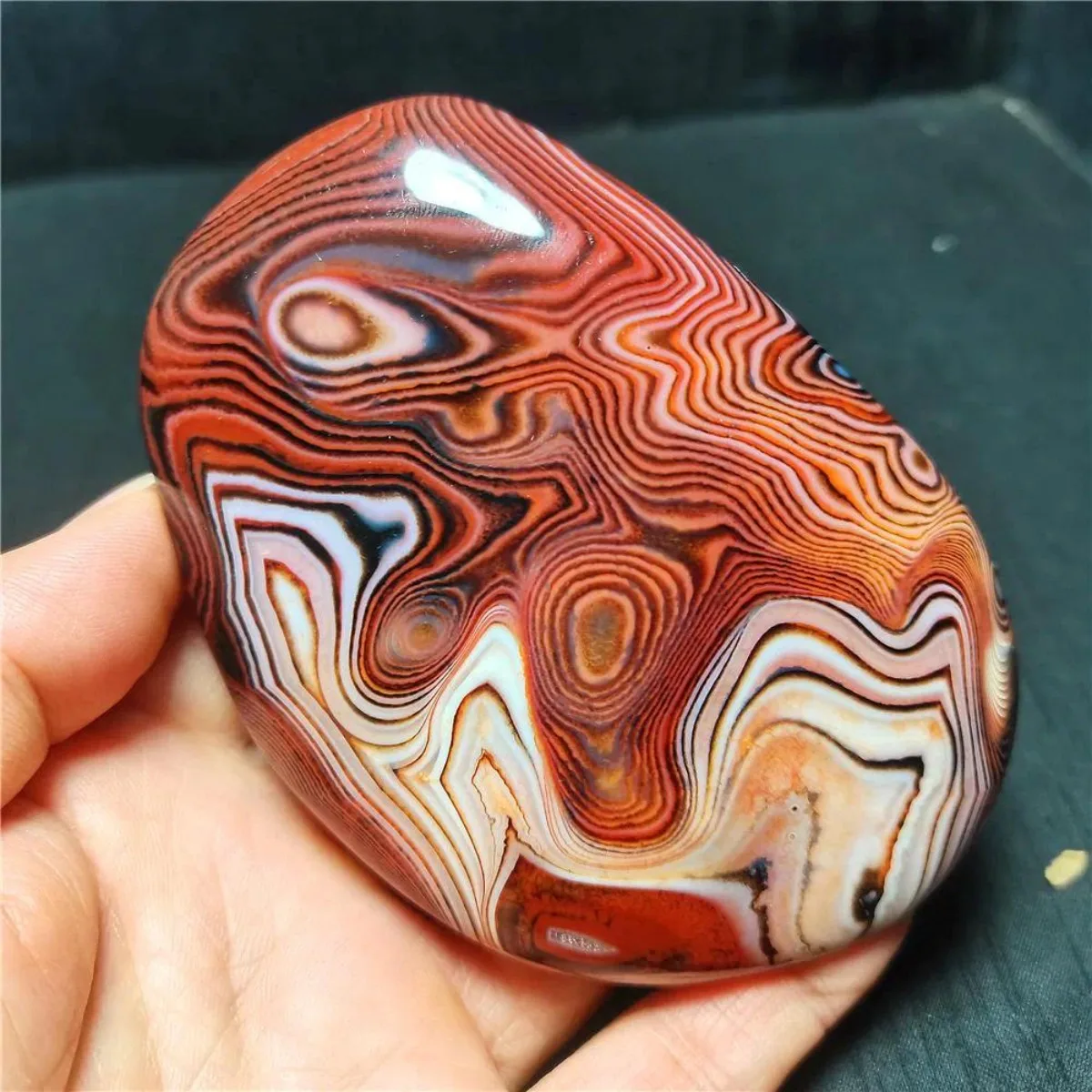 Large Natural Texture Banded Agate Worry Stone, Translucent Beauty, Tumbled Polished, Collectible, Crystal Collection