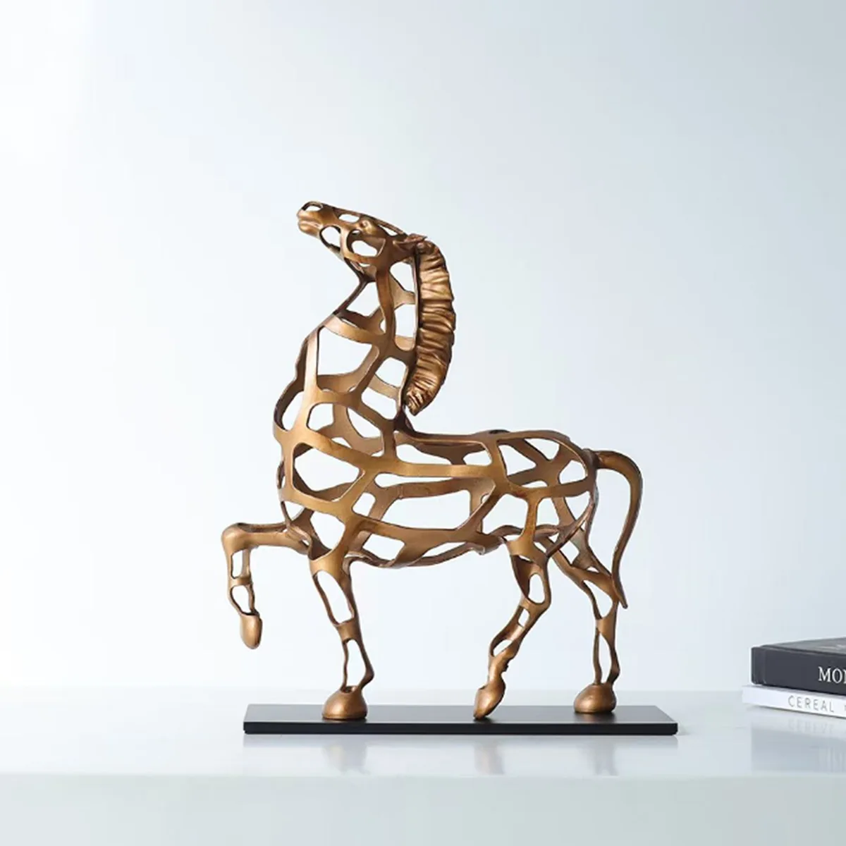 

Ретро-средневековый металлический конный орнамент для кабинета, офиса, простой декор для гостиной, украшение для интерьера.