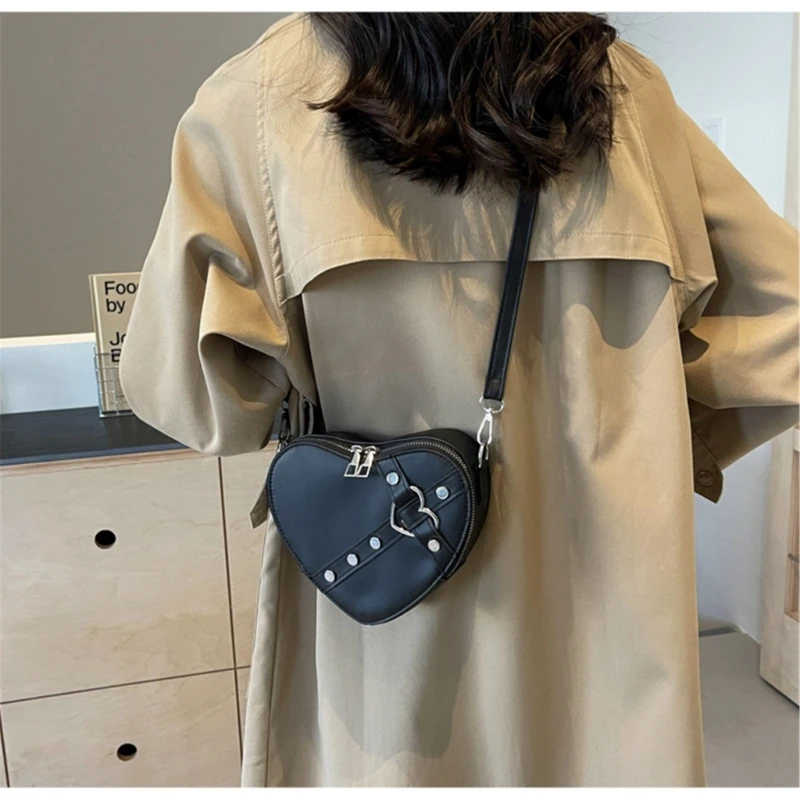 Stylish Women Heart Shape Shoulder Bag Y2K Girls Small Rivet Crossbody Bag Casual All-match PU Leather Handbag for Shopping Work