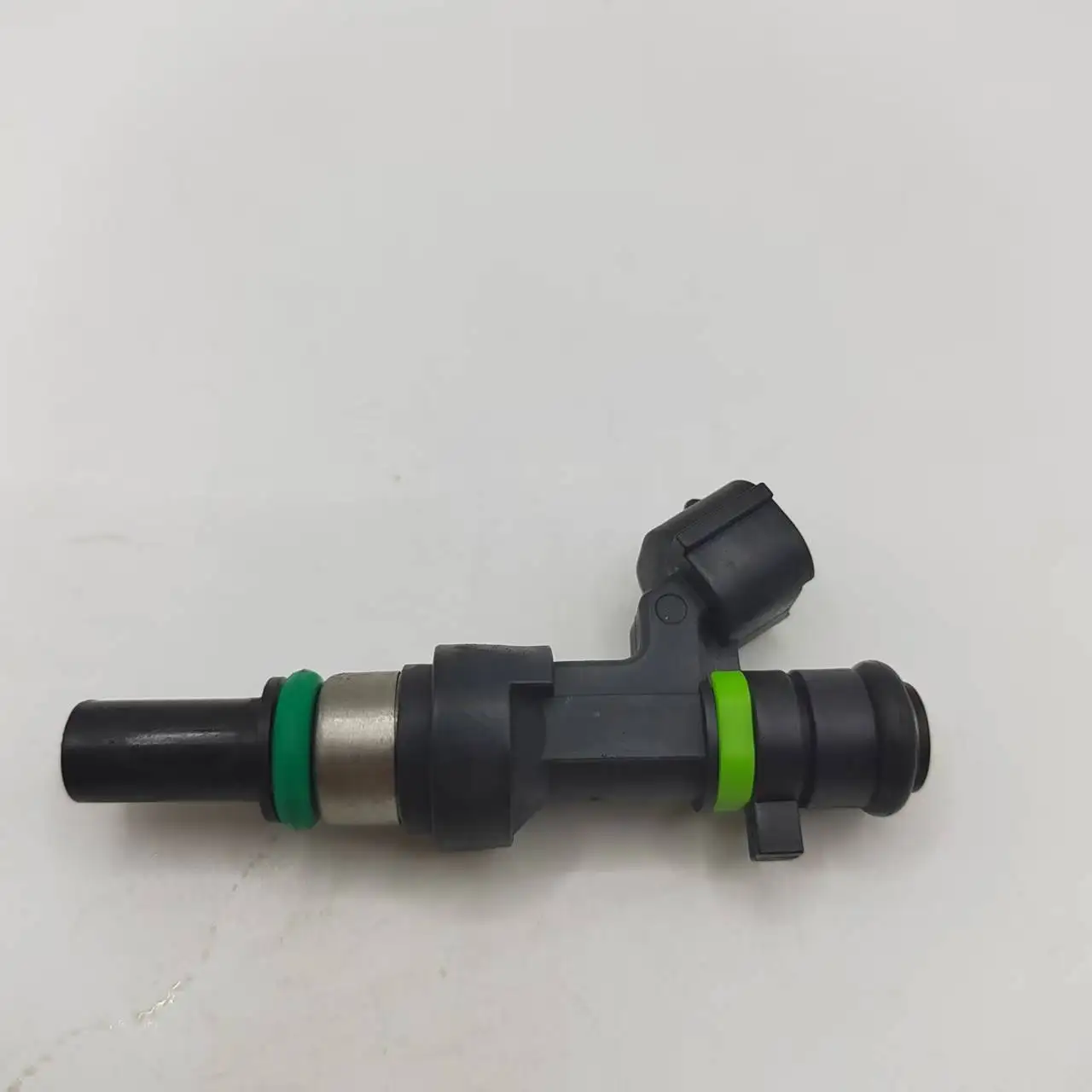 1pc-4pcs  OEM 16600 Original For  Versa- Tiida- MARCH III (K12) HR16DE 1.6L Fuel InjectorsED000 16600-ED000 FBY1160