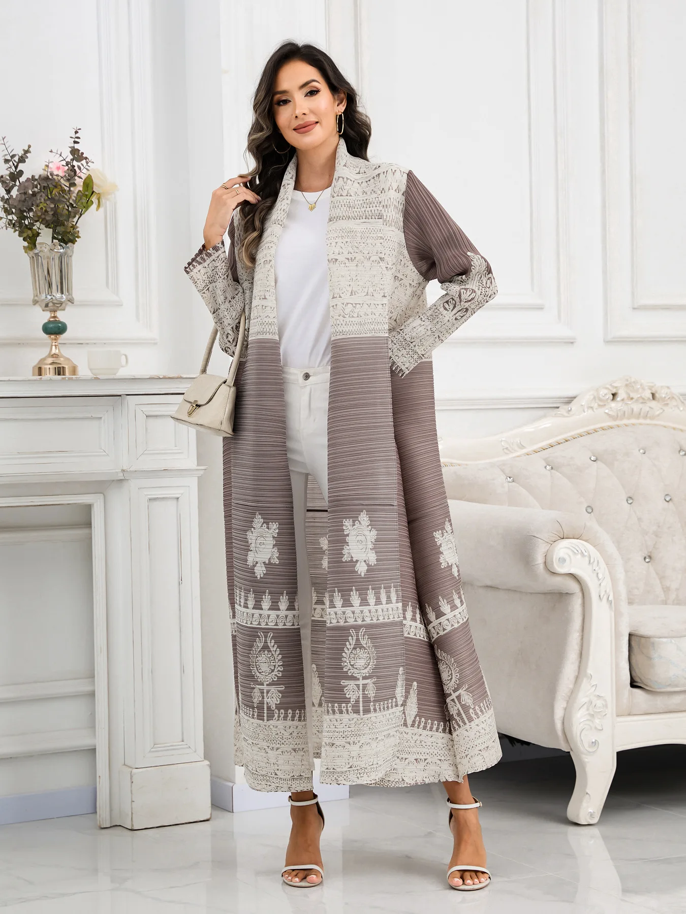 Ropa de mujer de Oriente Medio Dubai Arabia Saudita abaya moda plisada estampada Miyake abrigo largo abaya plisado