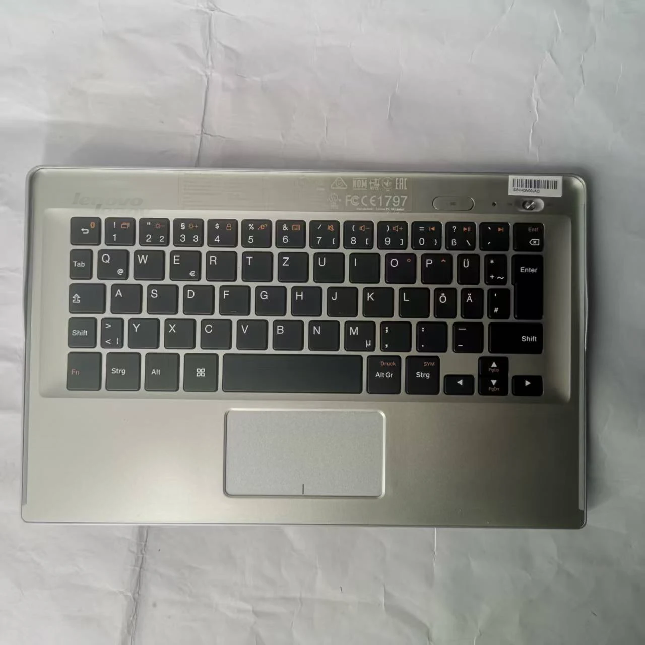 

for Lenovo Yoga 10 Bluetooth Keyboard Cover BKC600 Silver FOR Yoga Tablet B8000 B8000F B8000-F b8000h