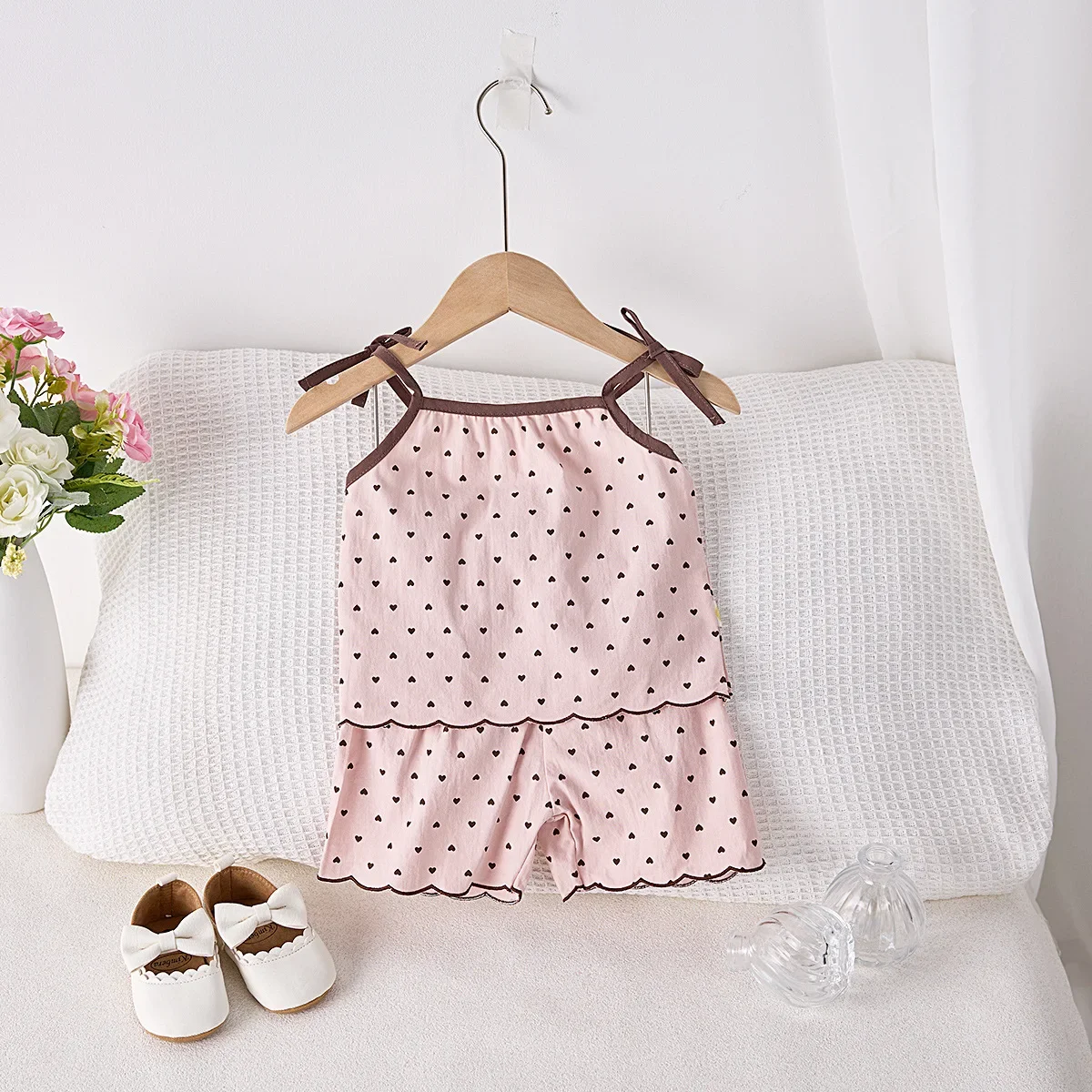 

Summer Cotton Infant Comfortable Sweet Two Piece Set Korean - Style Sleeveless Top with Bow Straps & Heart Printed Set