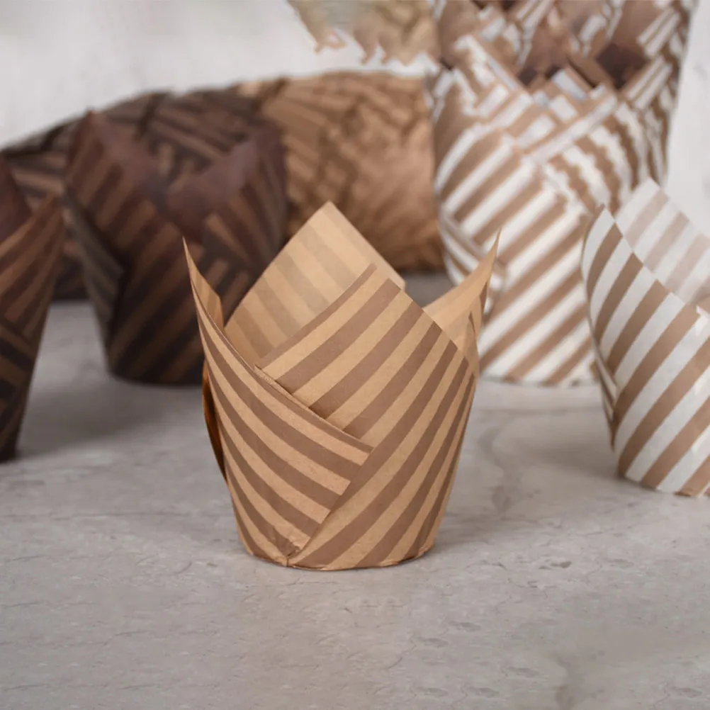 200Pcs Tulip Cupcake Paper Liners Baking Cups Disposable Muffin Liners for Cupcake Muffin Cake Baking Supplies