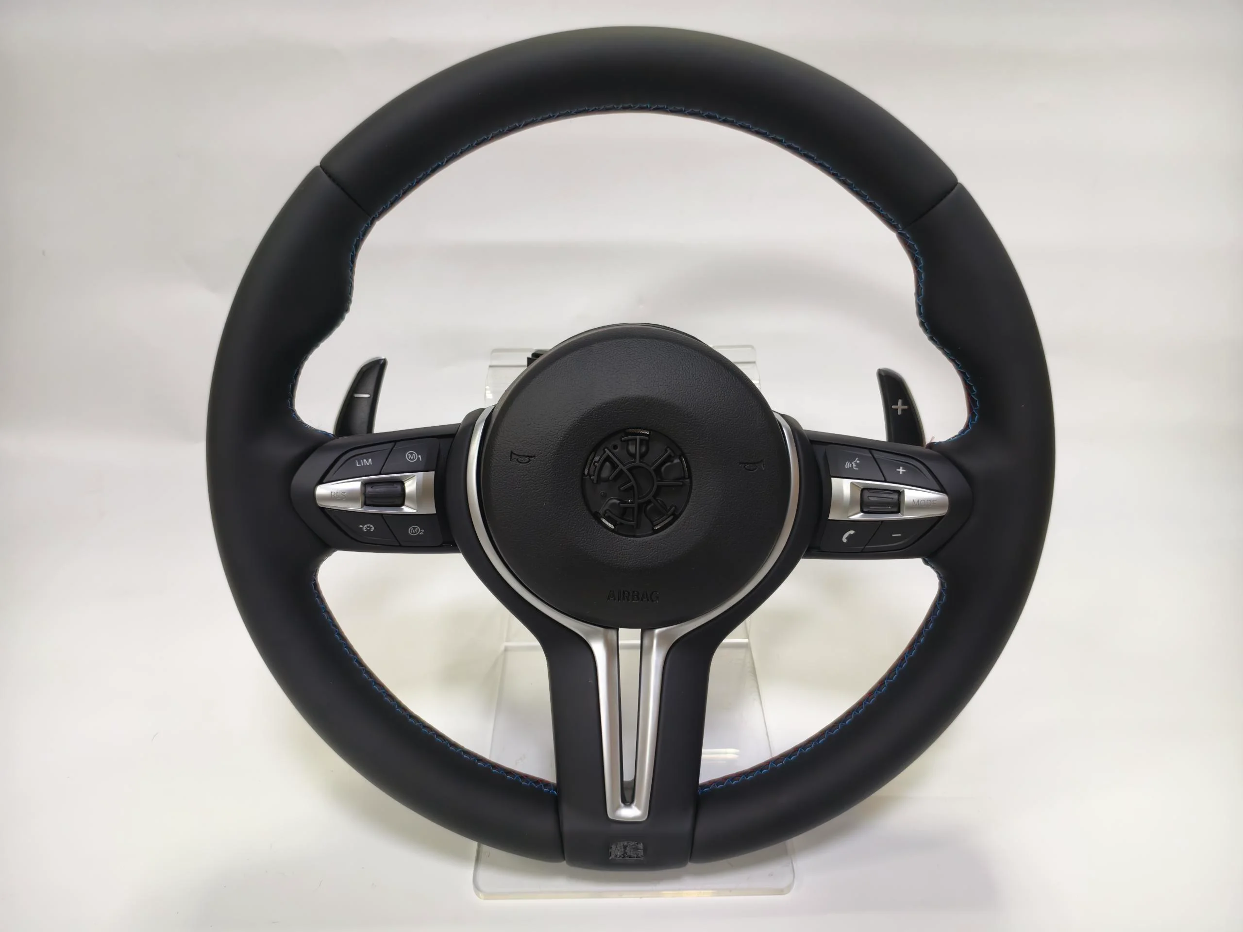 Sportlederen stuurwiel met airbag – Luxe interieurupgrade, comfortabele grip, aangepaste opties & snelle levering