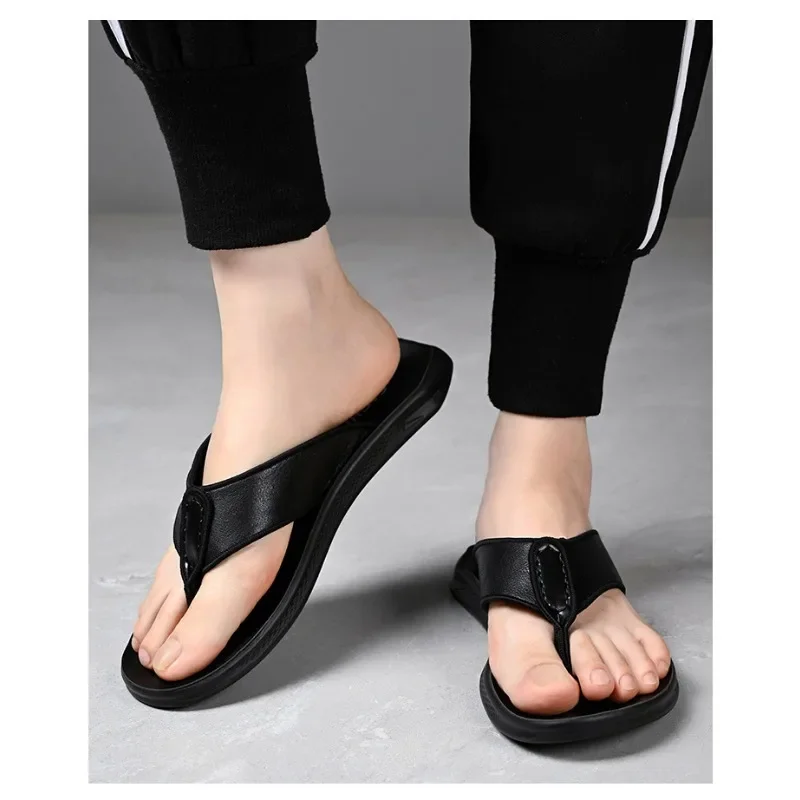 Summer Casual Fashion Soft-soled Non-slip Outdoor Beach Men\'s Sandals Shoes Designer New Luxury Soft Leather Men\'s Flip-flops