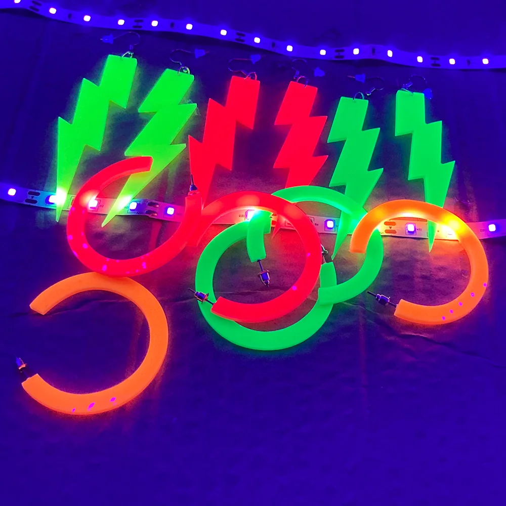 

80s Neon Earrings for Women Retro Pendant Acrylic Drop Dangle 80's Outfit Glow Party Cosplay Accessories Green Yellow Roes Red