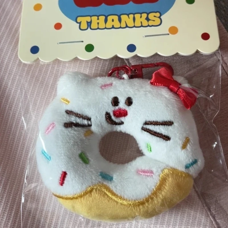 Creatief Knuffels Cartoon Voedsel Pop Broche Meisje Veelzijdige Donut Pop Accessoires Rugzak Hangende Pin Klein Cadeau Zachte Genezing