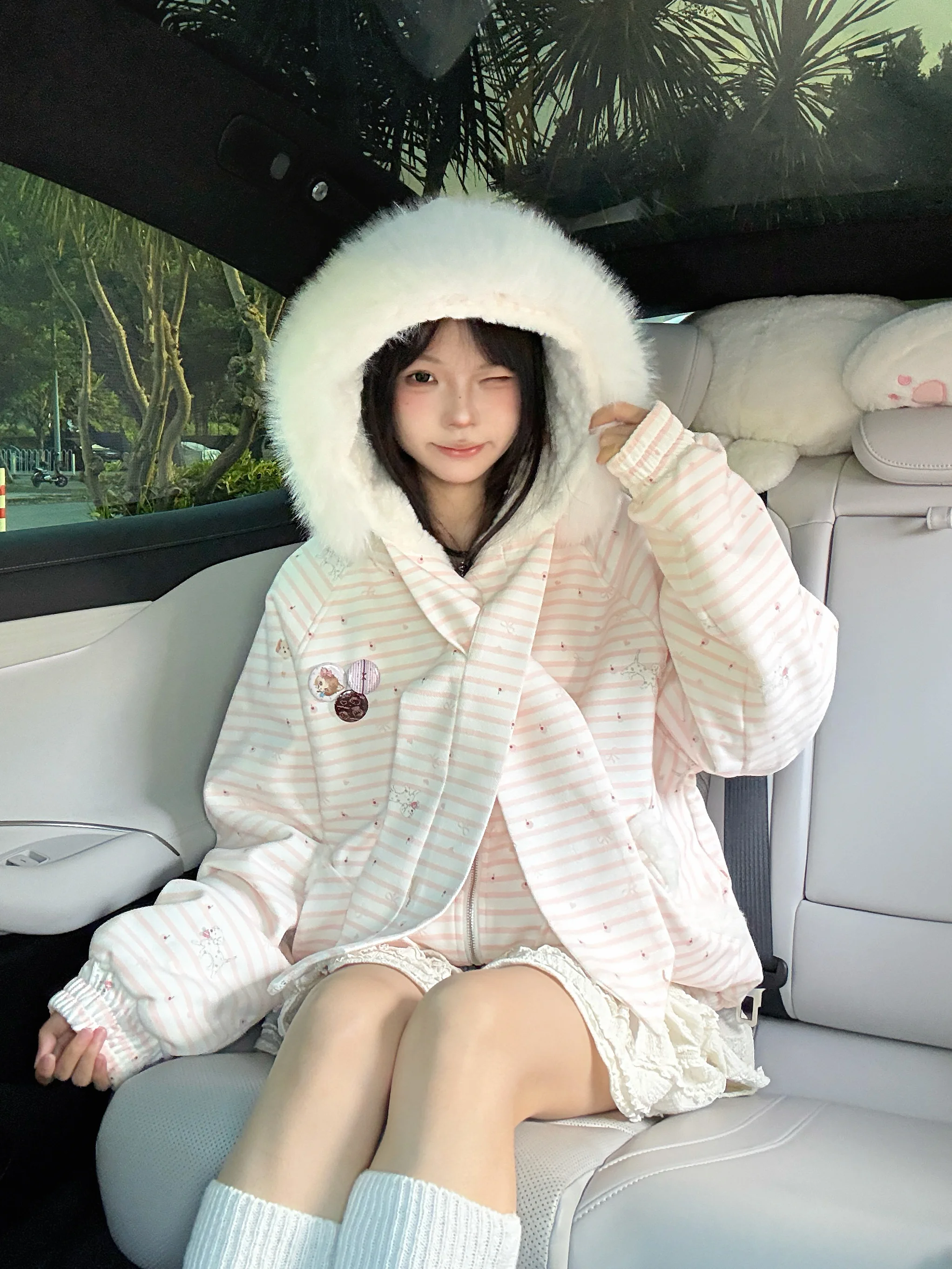 

Стильная корейская хлопковая куртка с полосатым узором, укороченная, свободного кроя, с поясом на талии, теплая, в студенческом стиле, женская.