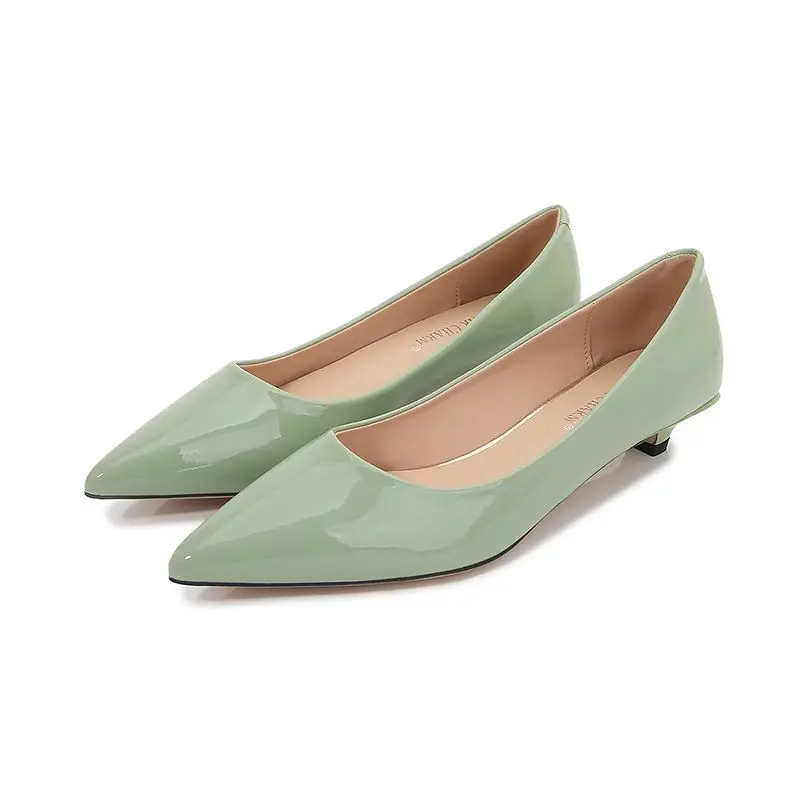 Spring and Summer New Commuter Style Pointed Mid Low Heel Single Shoes for Women with Thin Heels and Lacquer Leather Work Shoes