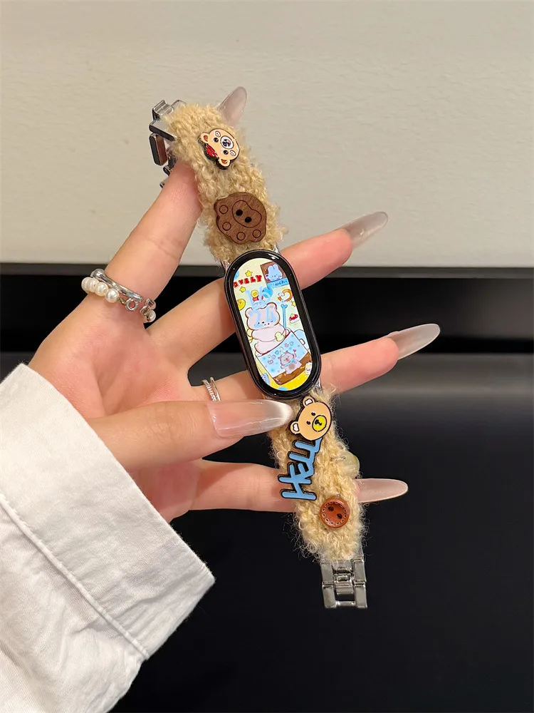 

Suitable for autumn and winter plush watch straps Xiaomi Band 8Pro/9Pro，For Mi band 3/4/5/6/7，8/8NFC/9/9NFC/10/10NFC，For Redmi W