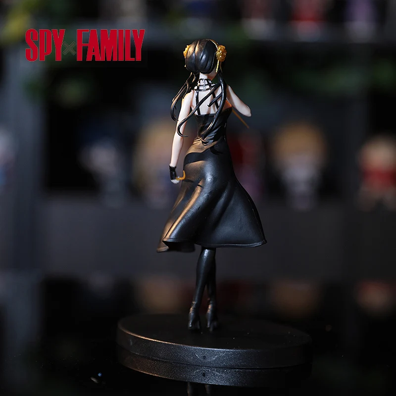 Spy Play House Figure Yor Fujie Figure Ornament Princess Thorns Black Dress Gift Tabletop Ornament Anime Peripheral Figure