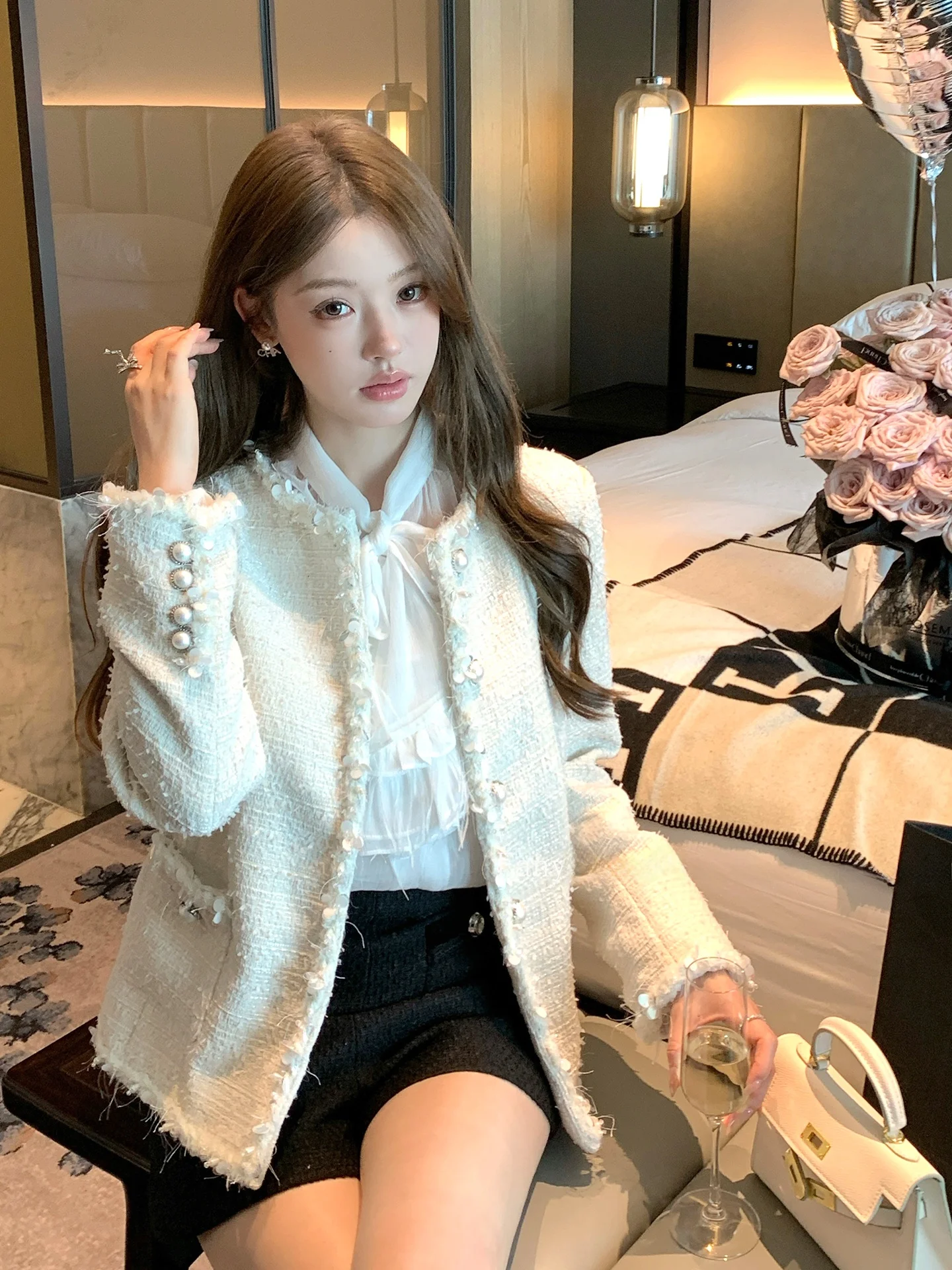 

FanyFloss с жемчужными пуговицами и кисточками, шерстяной тюре, повседневный костюм с большим цветочным узором, кардиган, французское свободное женское пальто