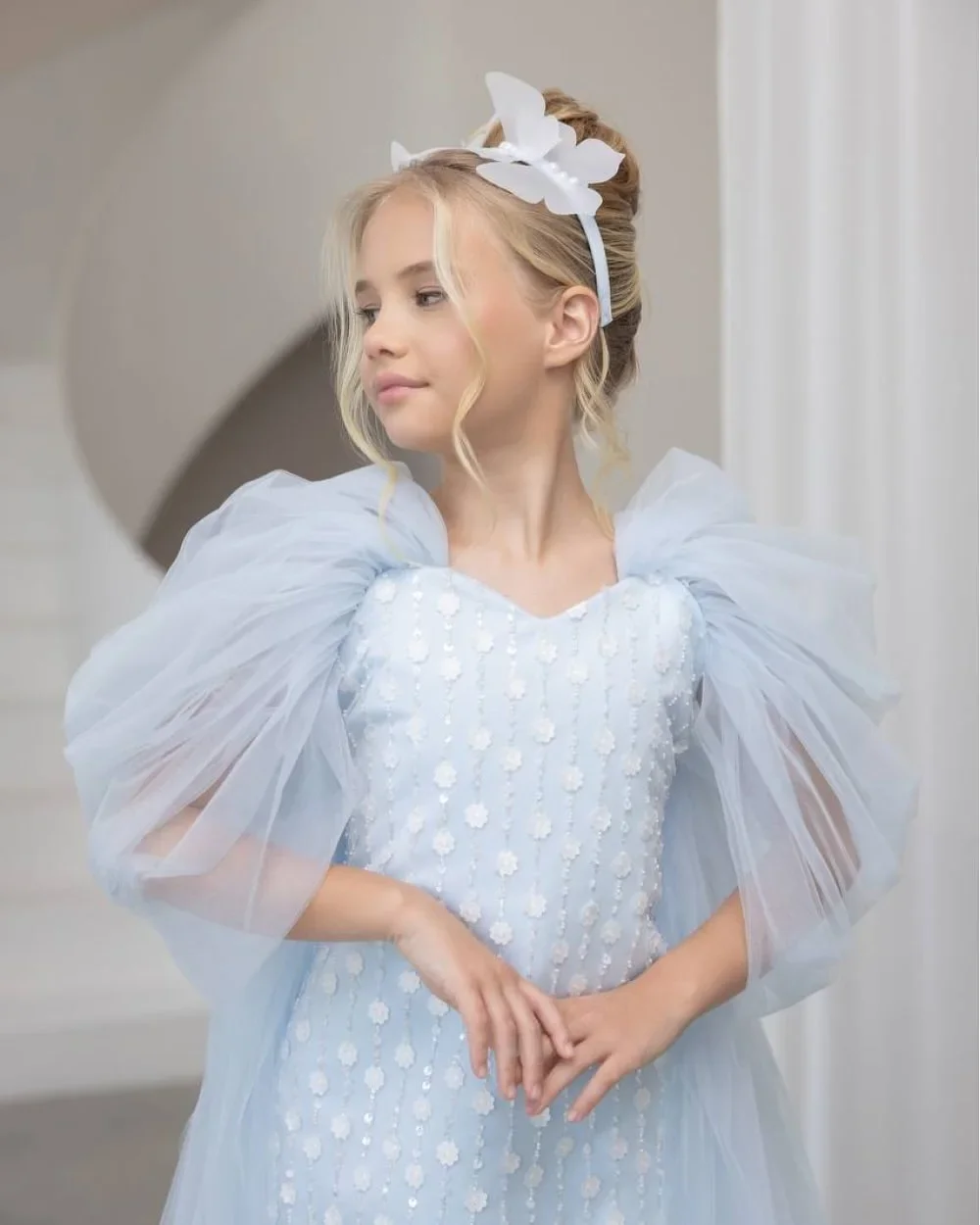 فستان فتاة الأميرة باللون الأزرق الفاتح مع دانتيل على شكل فراشة فساتين رسمية لفتاة الزهور لحفلات الزفاف من التول مناسبة خاصة