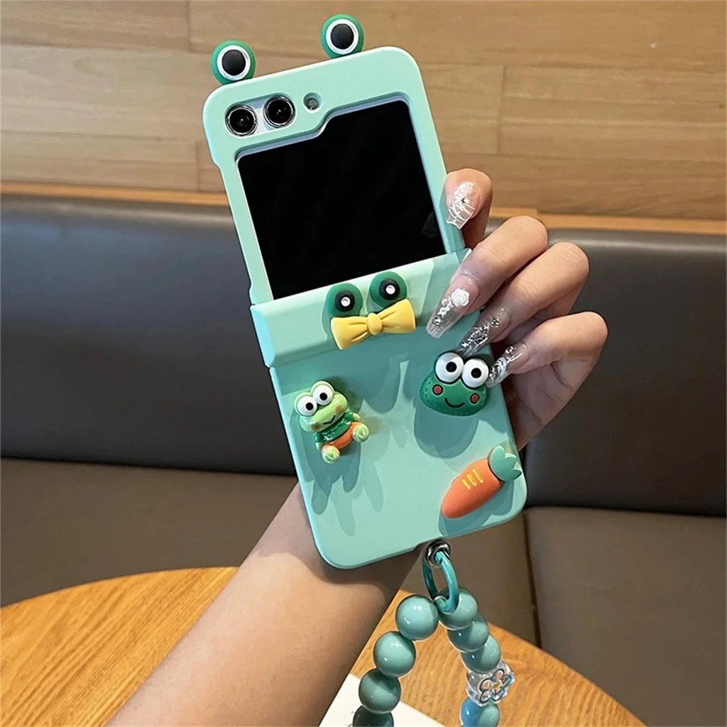 Luxury Kawaii Bow Frog Carrot Flower Beads Bracelet Green Case For Samsung Galaxy Z Flip 6 5 4 3 5G Flip4 ZFlip5 Hinge Cover