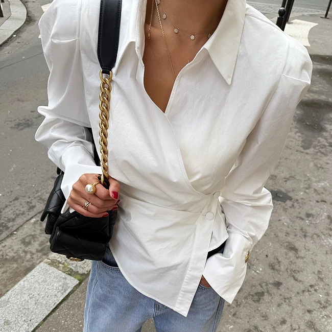 

Осень-весна 2026, корейский шикарный стиль, отложной воротник, длинный рукав, нерегулярная блузка с тонкой талией, женская верхняя одежда, белая рубашка (W10802