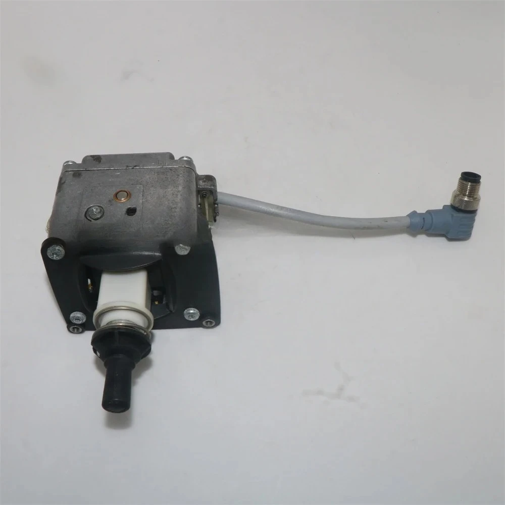 247-0737 Control de palanca de mando para MOTOR CAT GRADER 140M 120M 160M 16M 18M3 12M 150 16M3 14M 14M3 160M