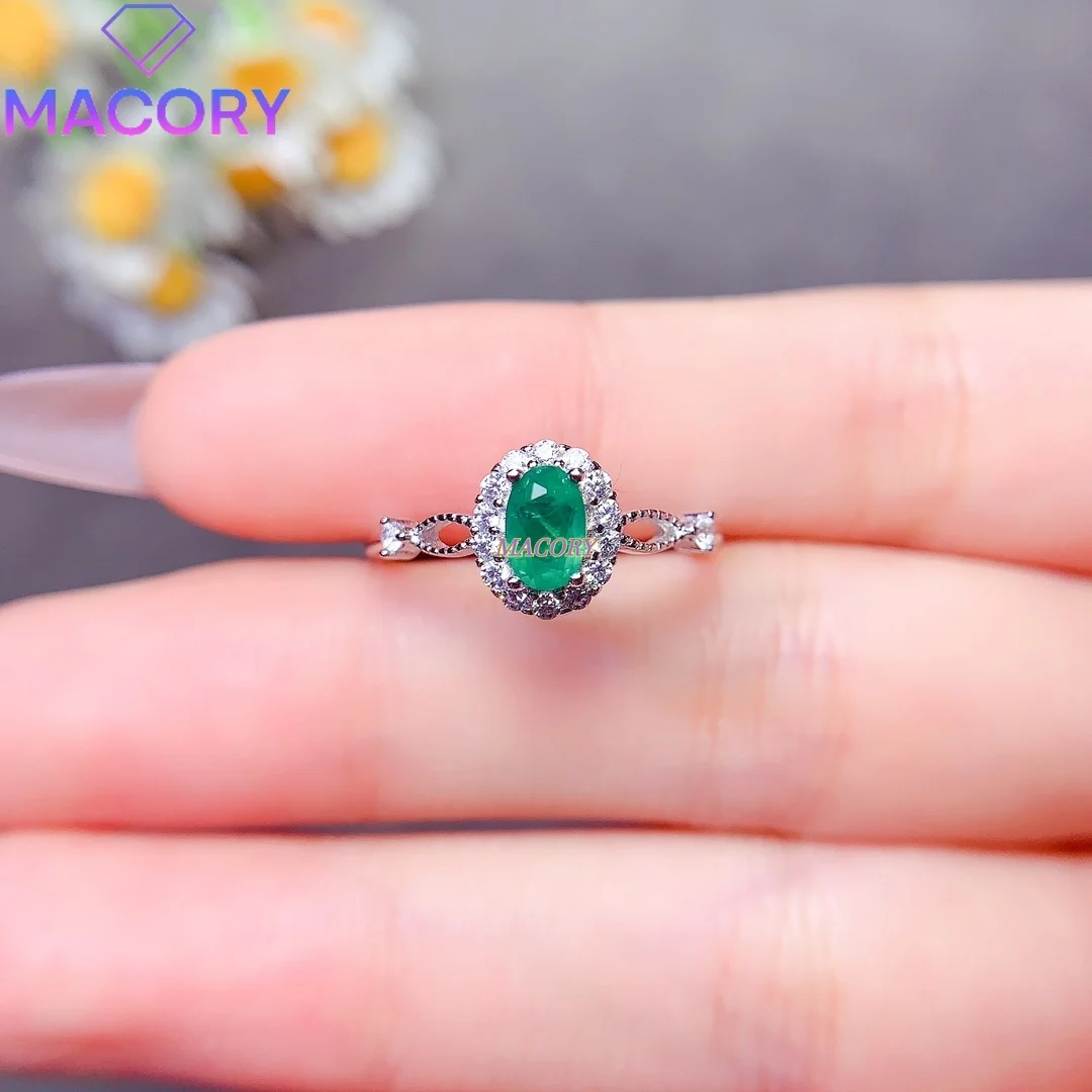 

High-quality emerald ring women's sterling silver 925 exquisite Valentine's Day engagement high-end jewelry