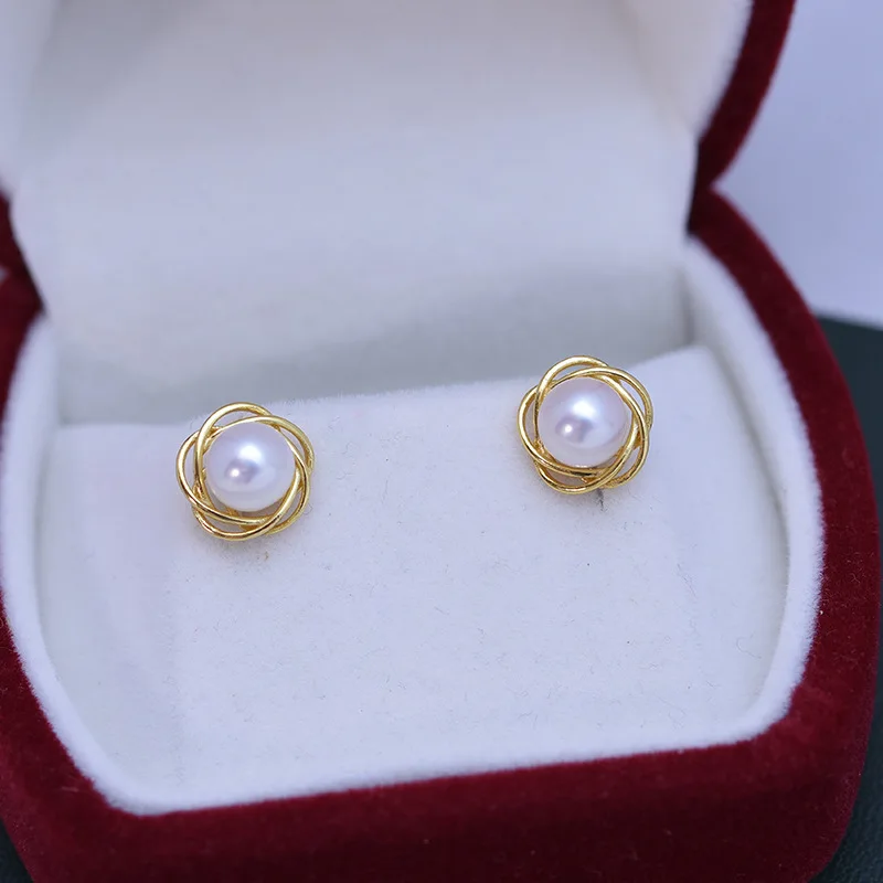

Gorgeous AAA+++ 6-7mm natural Round Japanese Akoya white pearl earrings 925 Silver