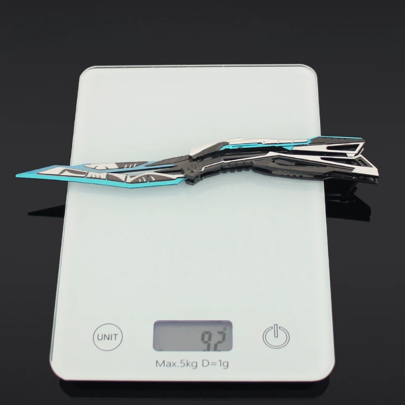 22 cm/8,66 pulgadas a través del juego periférico Blazing Mans cuchillo Glory World Crown cuchillo de entrenamiento espadas de juguete armas de Metal modelo adornos