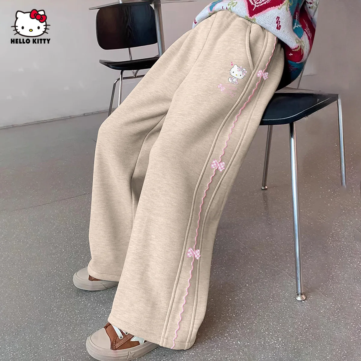 

Sanrio Girl Casual Trousers Hello Kitty New Autumn Models Fashion Girl Gift Cute Cartoon Loose Sports Pants