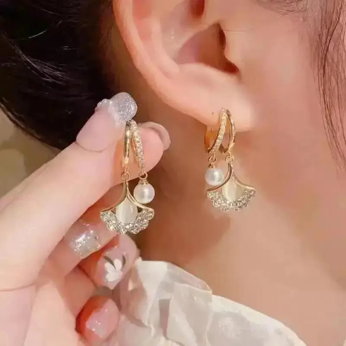 

925 Silver Needle Korean Fashion Zircon Drop Earrings For Women Jewelry 2024 Trending New Luxury Vintage Gold Color Earrings