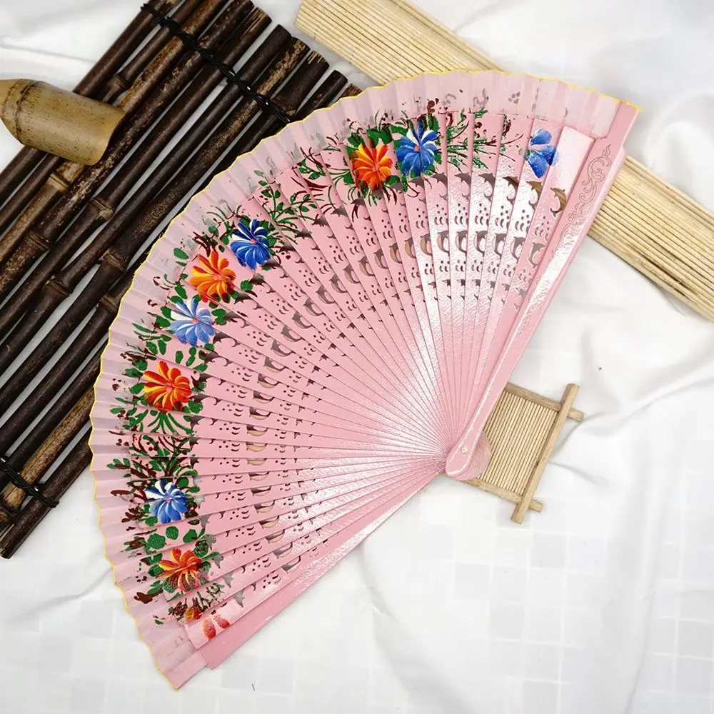 

Double Sided Painted Hollow Out Wedding Favors Classical Dance Dance Fan Decoration Crafts Folding Fan Party Supplies